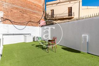 Location Appartement  Carrer de sant cugat del vallès. Casa de alquiler temporal de 2 habitaciones con terraza comparti