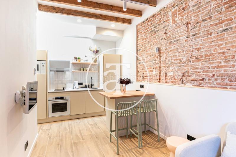 Foto 3c229774-8993-4a6e-b7d7-3a525fc1db0f. Location maison jumelée dans carrer de sant cugat del vallès 51 dans Barcelona