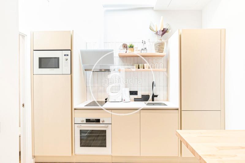 Foto 68dd93c9-ef0e-49fc-9d7e-a6c0b628e987. Location maison jumelée dans carrer de sant cugat del vallès 51 dans Barcelona