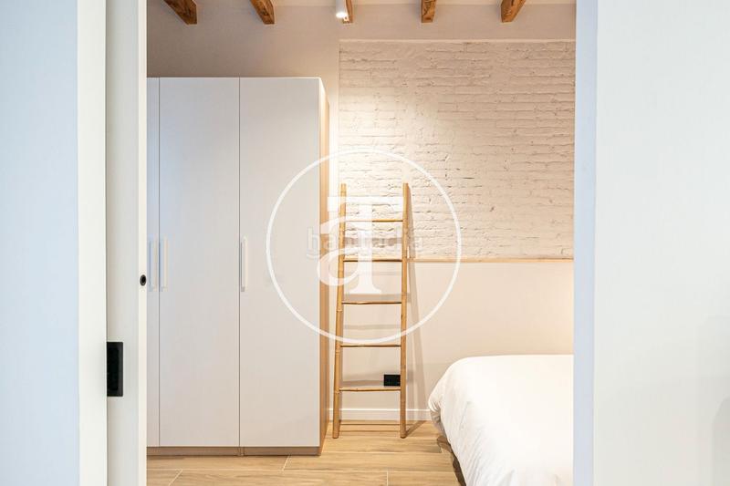 Foto 7a2ed4dc-2e5c-4c8d-b30d-54d558827c19. Location maison jumelée dans carrer de sant cugat del vallès 51 dans Barcelona