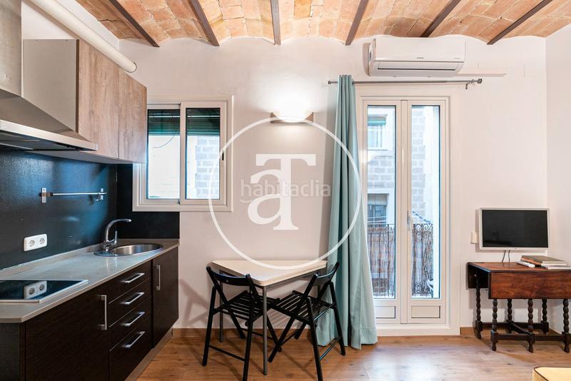 Foto 19416819-9abf-43b4-bd06-3578e21b7ee7. Rent flat with heating in Barceloneta Barcelona