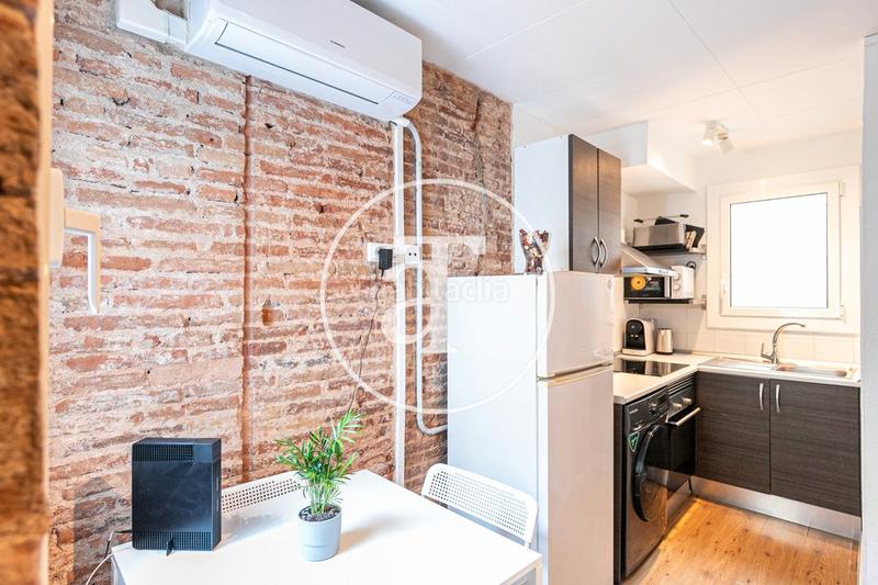 Foto 2795ca83-bceb-4ba9-97f9-e622554685cf. Alquiler piso  de alquiler temporal de 1 habitación a pasos de plaza catalunya en Barcelona