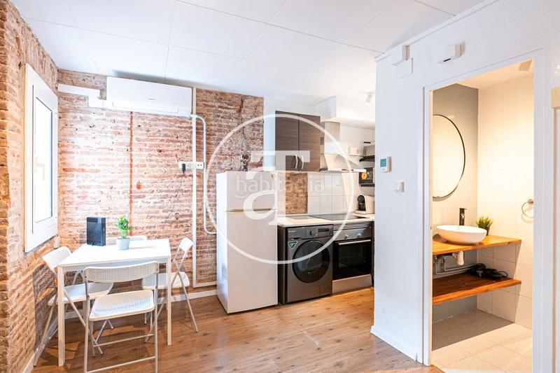 Foto 5ccbedcf-7a4d-4400-8cf5-cfe46615f4bd. Location appartement avec chauffage dans Raval Barcelona