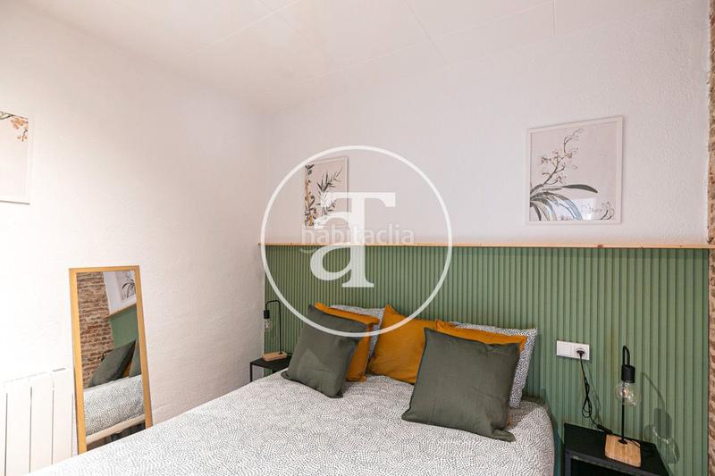 Foto 01e8bd19-6b89-452c-a07b-12f2e4a50c18. Miete etagenwohnung mit heizung in Raval Barcelona