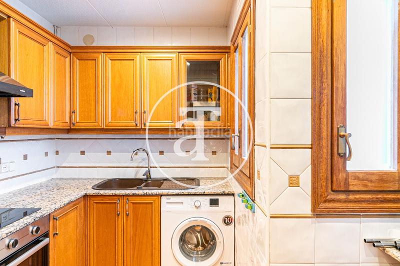 Foto e836530f-7944-4046-aeff-62213d828ff9. Rent flat with heating in Collblanc Hospitalet de Llobregat (L´)