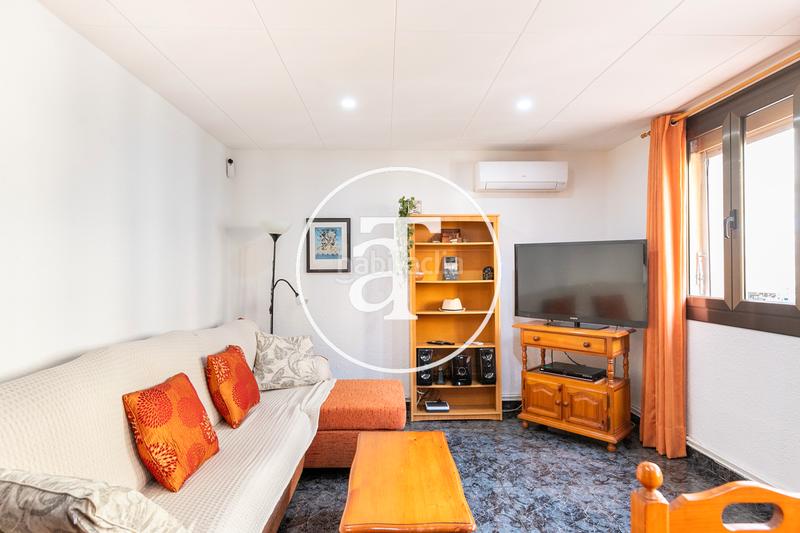 Foto 77cef2e8-2f52-4e59-b6c0-5c07a25a8def. Rent flat in calle almirall churruca 10 in Barceloneta Barcelona