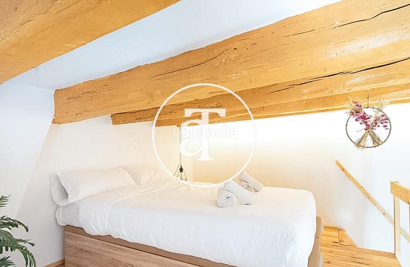 Foto ebce3d72-cb80-4918-9b73-35d8a87356ab. Location duplex dans carrer de la sal 12 dans Barceloneta Barcelona