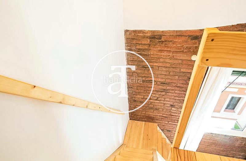 Foto 0715b3ee-b600-4ae7-8929-06de55286589. Rent duplex in carrer de la sal 12 in Barceloneta Barcelona