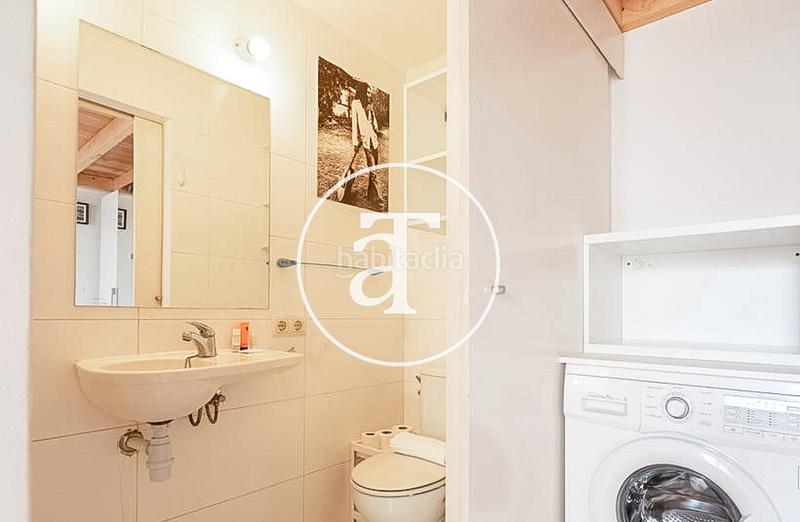 Foto 2d875667-b77c-4517-85d8-3db77ea59ea0. Rent duplex in carrer de la sal 12 in Barceloneta Barcelona