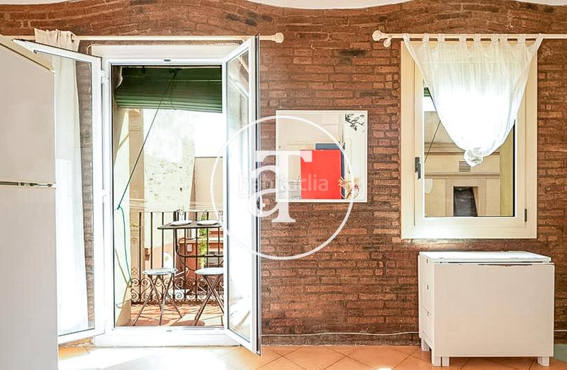 Foto 3496bc6c-d3ad-4313-b379-b3175d458b0d. Rent duplex in carrer de la sal 12 in Barceloneta Barcelona