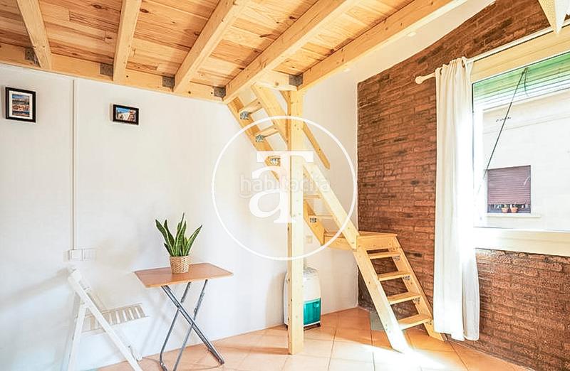 Foto 3b144290-045c-464d-a18a-2190e5915e98. Rent duplex in carrer de la sal 12 in Barceloneta Barcelona