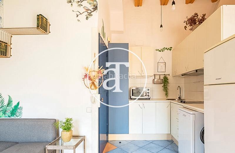 Foto 7052fb0b-8a76-41a1-a7ce-aa5b6d75e6c2. Rent duplex in carrer de la sal 12 in Barceloneta Barcelona