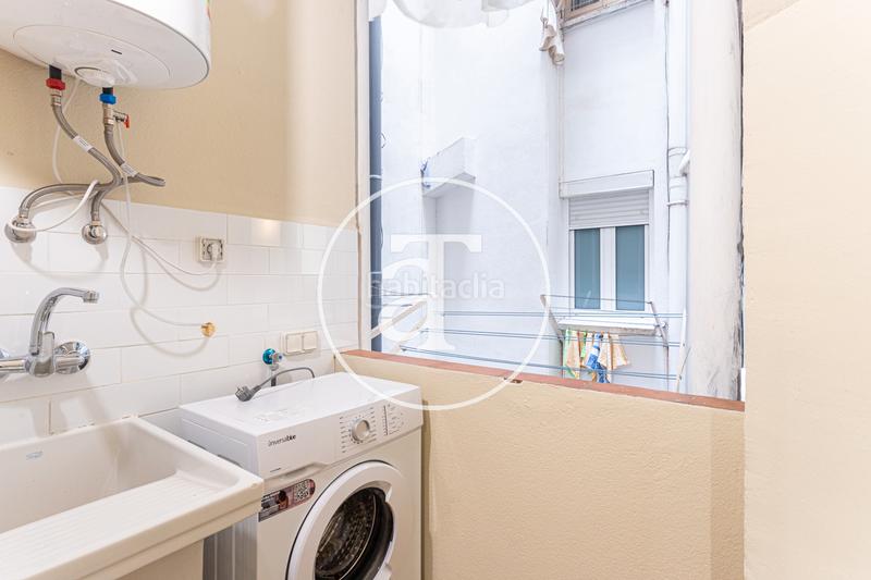 Foto e84cf9ff-7cd1-4ea4-8746-01595ef3f385. Affitto appartamento in calle del capitán arenas 38 in Barcelona