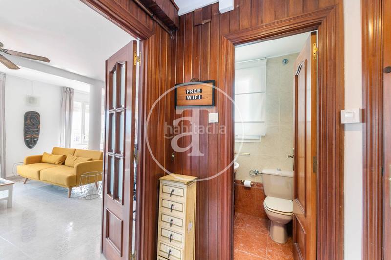 Foto b320331e-9980-4107-86ea-ac9bce291eeb. Location attique avec parking dans El Camp de l´Arpa del Clot Barcelona