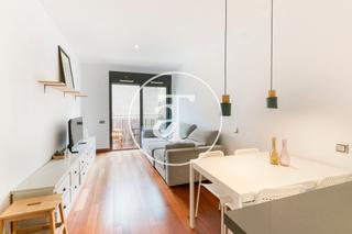 Location Appartement à Carrer de miquel bleach 18. Piso de alquiler temporal de 2 habitaciones a un paso de plaza e