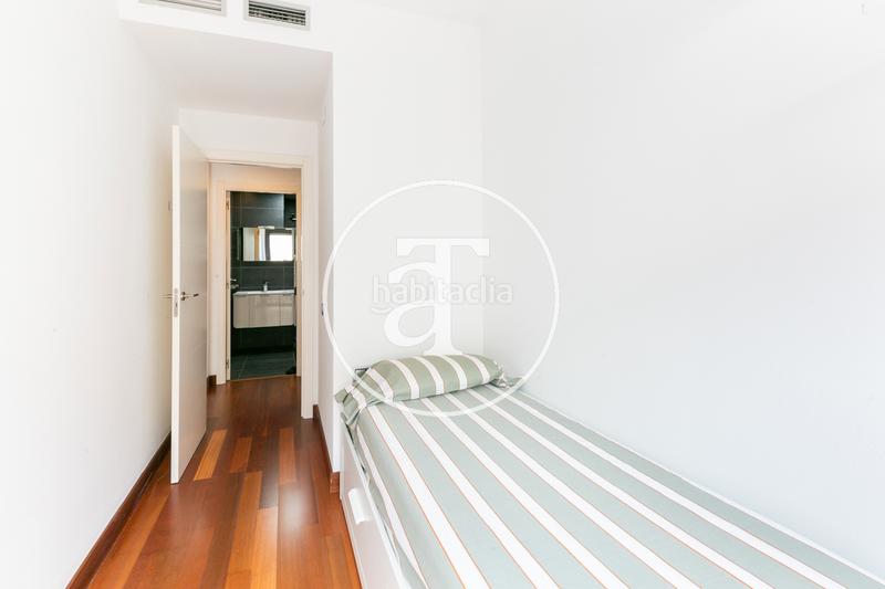 Foto 05efccdd-096c-4ed8-b4a2-b17224175972. Alquiler piso en carrer de miquel bleach 18 piso de alquiler temporal de 2 habitaciones a un paso de plaza españa en Barcelona