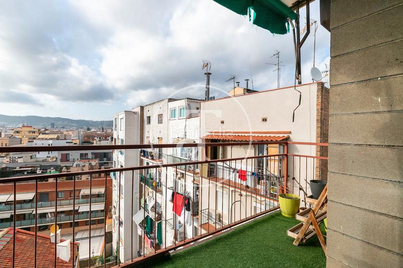 Foto 580f817d-d76c-49c5-b058-7dcdc85d27c2. Affitto appartamento in carrer dels montfar 11 in Barcelona