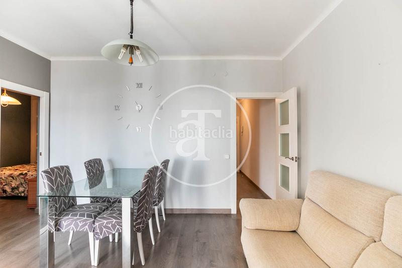 Foto 8a5acca2-93d5-4a3e-a1f4-fdd9f56ff580. Affitto appartamento in carrer dels montfar 11 in Barcelona