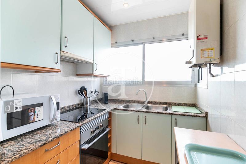 Foto 77ead68f-a819-4d64-ba78-78c3d37ffbd9. Lloguer pis a carrer dels montfar 11 a Font de la Guatlla Barcelona