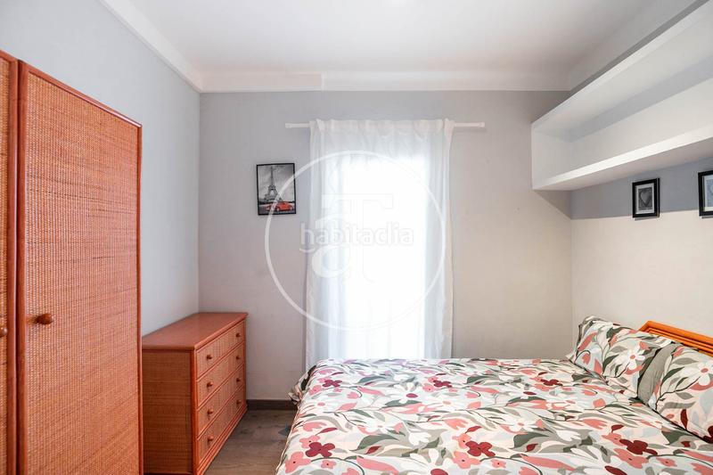 Foto b113f4b9-ef6a-4607-91cb-002d3b91fa26. Location appartement dans carrer dels montfar 11 dans Barcelona