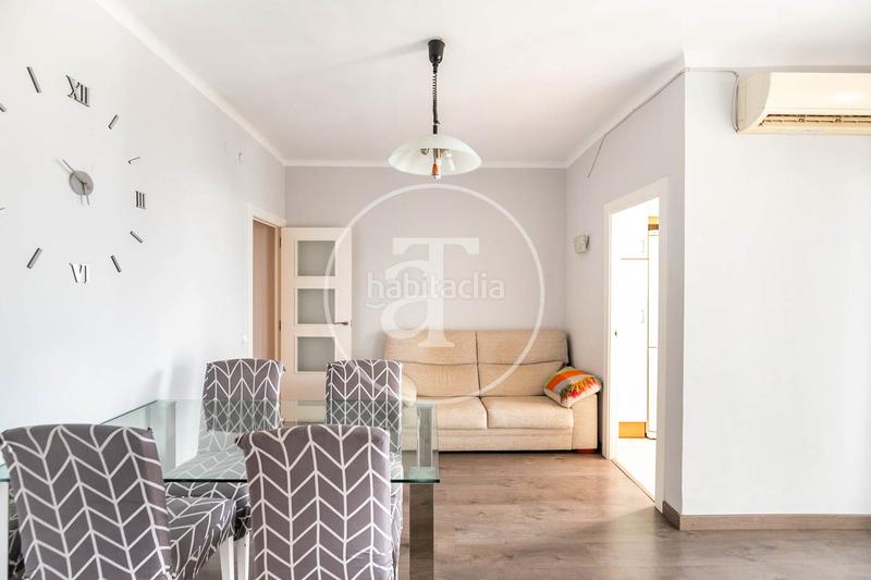 Foto d320dc59-78e2-429b-bf5d-73f4379febe7. Location appartement dans carrer dels montfar 11 dans Barcelona