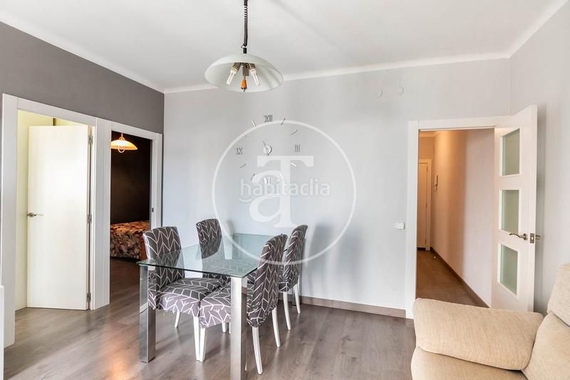 Foto dfb93e06-edf9-4daa-bbce-19c44dd79b6c. Location appartement dans carrer dels montfar 11 dans Barcelona