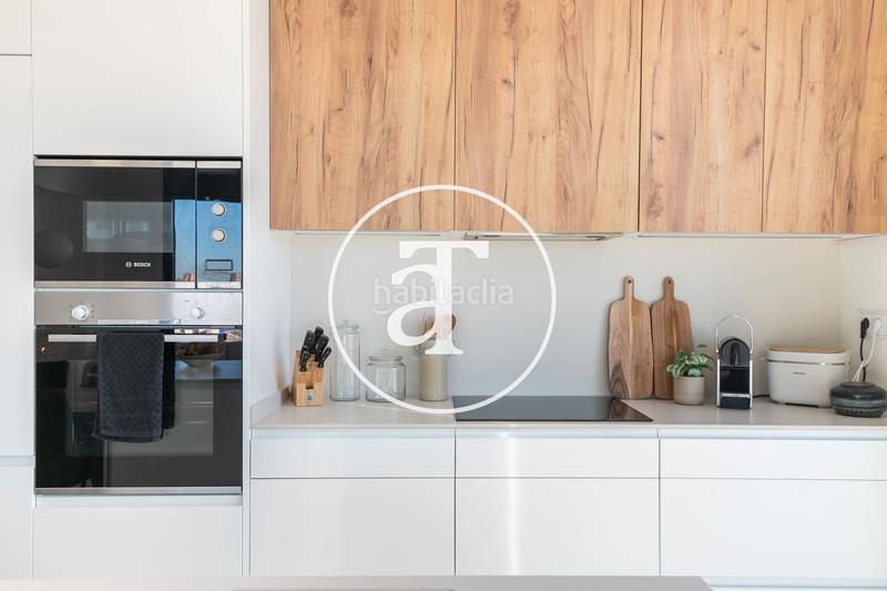 Foto 1c44b94f-49e8-4b8b-ad88-b0e7fec2c263. Lloguer pis a passeig del mare nostrum 63 a Port Badalona