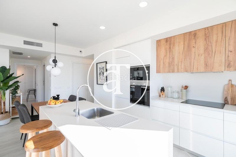 Foto c977b6d8-4568-4fd9-9a18-00c034201e16. Lloguer pis a passeig del mare nostrum 63 a Port Badalona