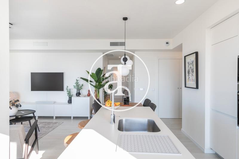 Foto 663cd410-19c6-43d5-9719-9fd53154b0fd. Rent flat in passeig del mare nostrum 63 in Port Badalona