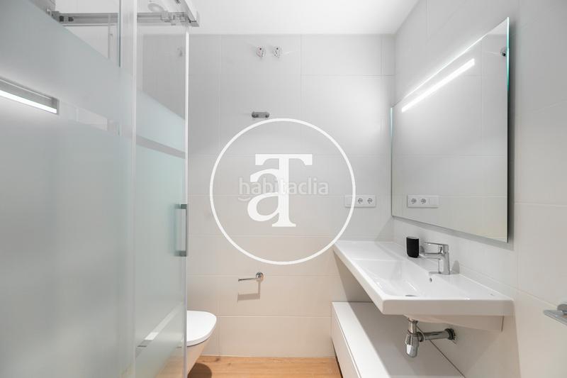 Foto 773b3db3-17cc-40b9-9665-630230ee4fcc. Alquiler piso en carrer de la diputació 212 piso de alquiler temporal de 2 habitaciones en eixample esquerra en Barcelona