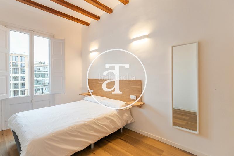 Foto cf9a2c8f-c5f7-4efc-8f64-b56592836504. Alquiler piso en carrer de la diputació 212 piso de alquiler temporal de 2 habitaciones en eixample esquerra en Barcelona
