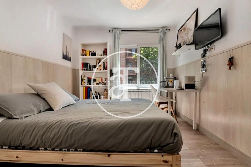 Foto abde8d93-415a-4c0a-9fc9-025f7965e786. Location appartement avec chauffage parking dans Montbau Barcelona