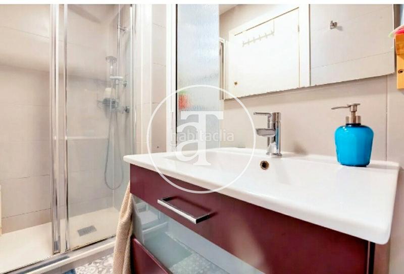 Foto d154bdb7-340c-4040-80c5-a1b5a9f236dc. Location appartement avec chauffage parking dans Montbau Barcelona