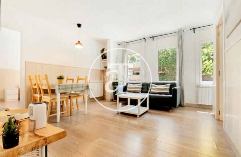 Foto 0628dbda-d95b-4db2-a37b-5c9988484253. Rent flat with heating parking in Montbau Barcelona