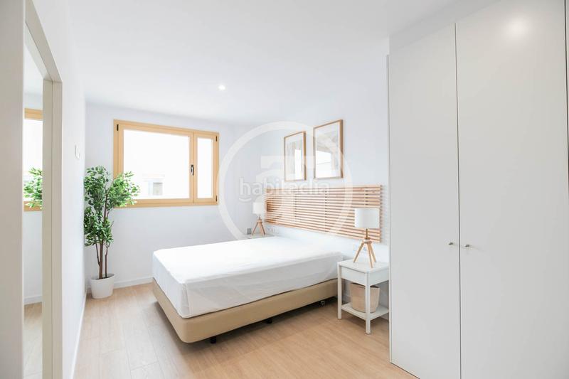 Foto 8bd654ac-054d-440f-9fca-ec00c50e5f10. Alquiler piso  de alquiler temporal de 2 habitaciones, estudio y terraza en Badalona