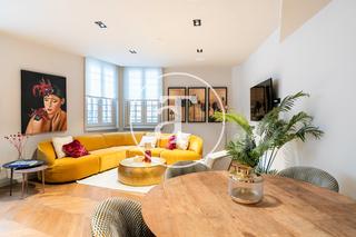 Affitto Appartamento in Via laietana 13. Piso de alquiler temporal de 2 habitaciones y 2 baños en via lai