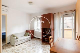 Affitto Appartamento in Carrer de la mestrança 45. Piso de alquiler temporal de 2 habitaciones y 2 baños con balcón