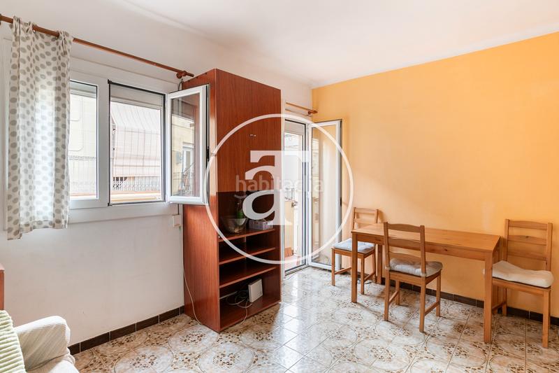 Foto e65417ad-1f51-4881-9cfd-48155e5540b8. Alquiler piso  de alquiler temporal de 2 habitaciones y 2 baños con balcón en la Barceloneta en Barcelona