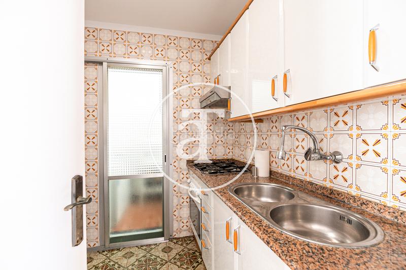 Foto f768a538-967e-4c5d-ae03-67bd6368fa36. Alquiler piso ático de alquiler temporal de 3 habitaciones con terraza en hospitalet de llobregat en Hospitalet de Llobregat (L´)