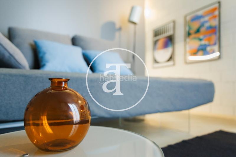 Foto 1cfb800e-2204-43bd-acb2-6c9c620972ca. Alquiler estudio  de alquiler temporal de 1 habitación y 1 baño con balcón en ciutat vella en Barcelona