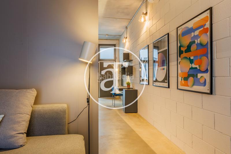 Foto fb43c4ef-22ef-428e-a8bd-603bee067e0e. Alquiler estudio  de alquiler temporal de 1 habitación y 1 baño con balcón en ciutat vella en Barcelona