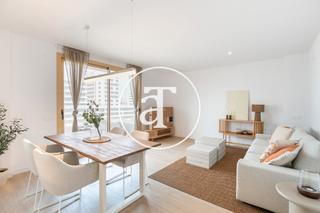 Lloguer Pis  Carrer de pi i margall. Piso de alquiler temporal de 2 habitaciones y estudio con 2 baño
