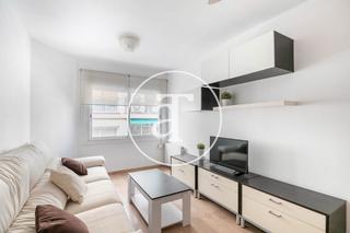 Affitto Appartamento in Carrer de ríos rosas 57. Piso de alquiler temporal de 1 habitación con vestidor y 1 baño