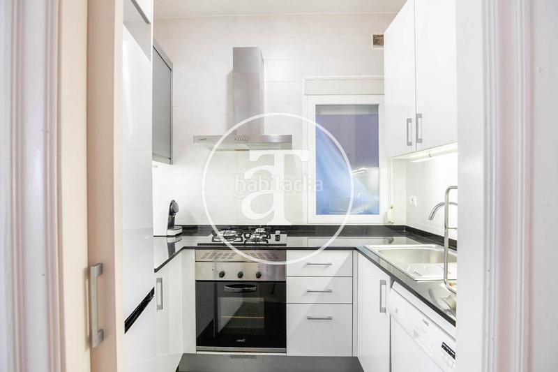 Foto 208f2fa4-8563-419c-8c2b-e55adad9bd5b. Alquiler piso en carrer de ríos rosas 57 piso de alquiler temporal de 1 habitación con vestidor y 1 baño en sarrià - sant gervasi en Barcelona