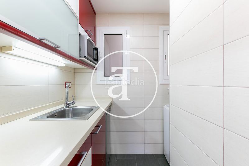 Foto 61055ac9-2476-4407-8f82-a9d57050eacd. Rent studio with heating in Can Clota Esplugues de Llobregat