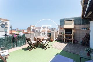 Lloguer Àtic  Carrer de calderón de la barca. Sobreático de alquiler temporal de 2 habitaciones y 1 baño con t