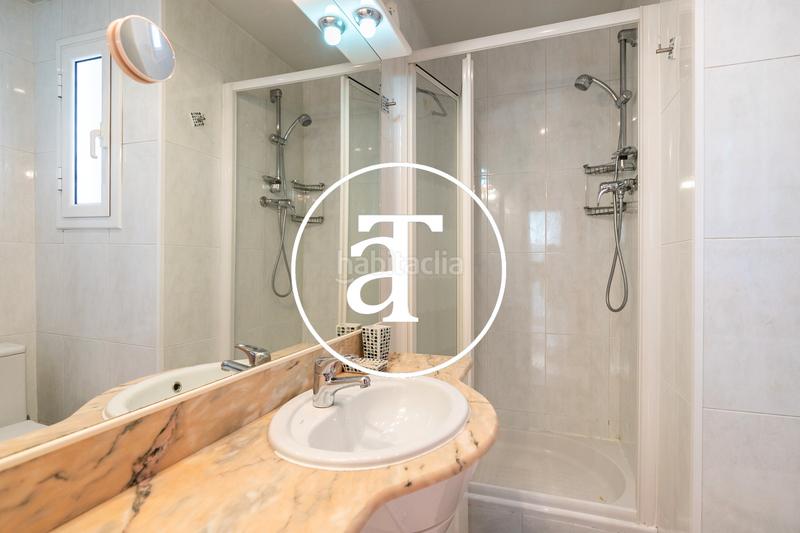 Foto b73376e4-3009-48f5-bc81-549c7df1db59. Rent penthouse in carrer d'aragó 530 in Sagrada Família Barcelona