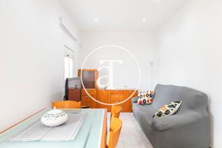 Location Rez-de-chaussée à Carrer del penyal 51. Piso de alquiler temporal de 2 habitaciones y 1 baño con terraza