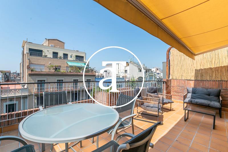 Foto 40db5b10-851c-413a-b3ab-a6945ede7fc8. Alquiler ático en carrer d'aribau 166 ático de alquiler temporal de 3 habitaciones y 2 baños con balcón y terraza en el eixample en Barcelona