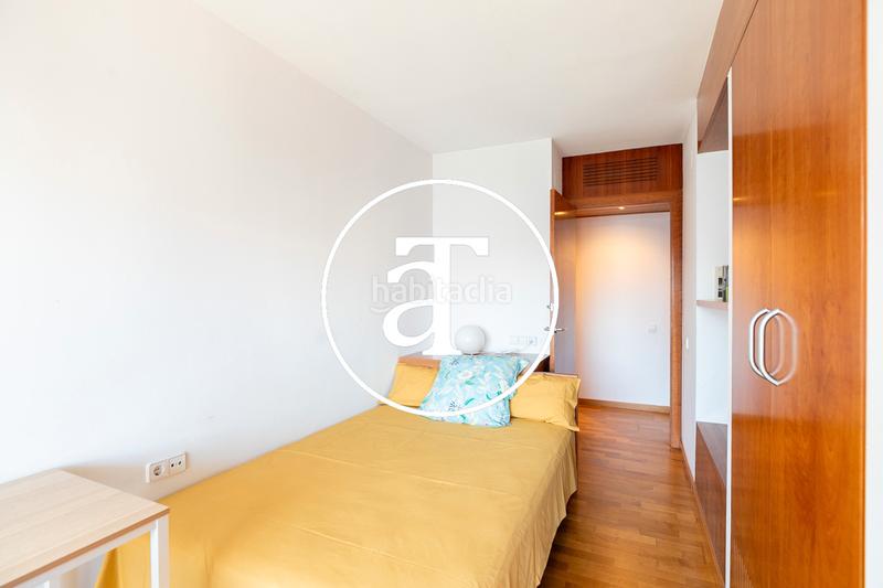 Foto 4f9f1bce-d554-4a8b-a12d-bb13f276380f. Alquiler ático en carrer d'aribau 166 ático de alquiler temporal de 3 habitaciones y 2 baños con balcón y terraza en el eixample en Barcelona